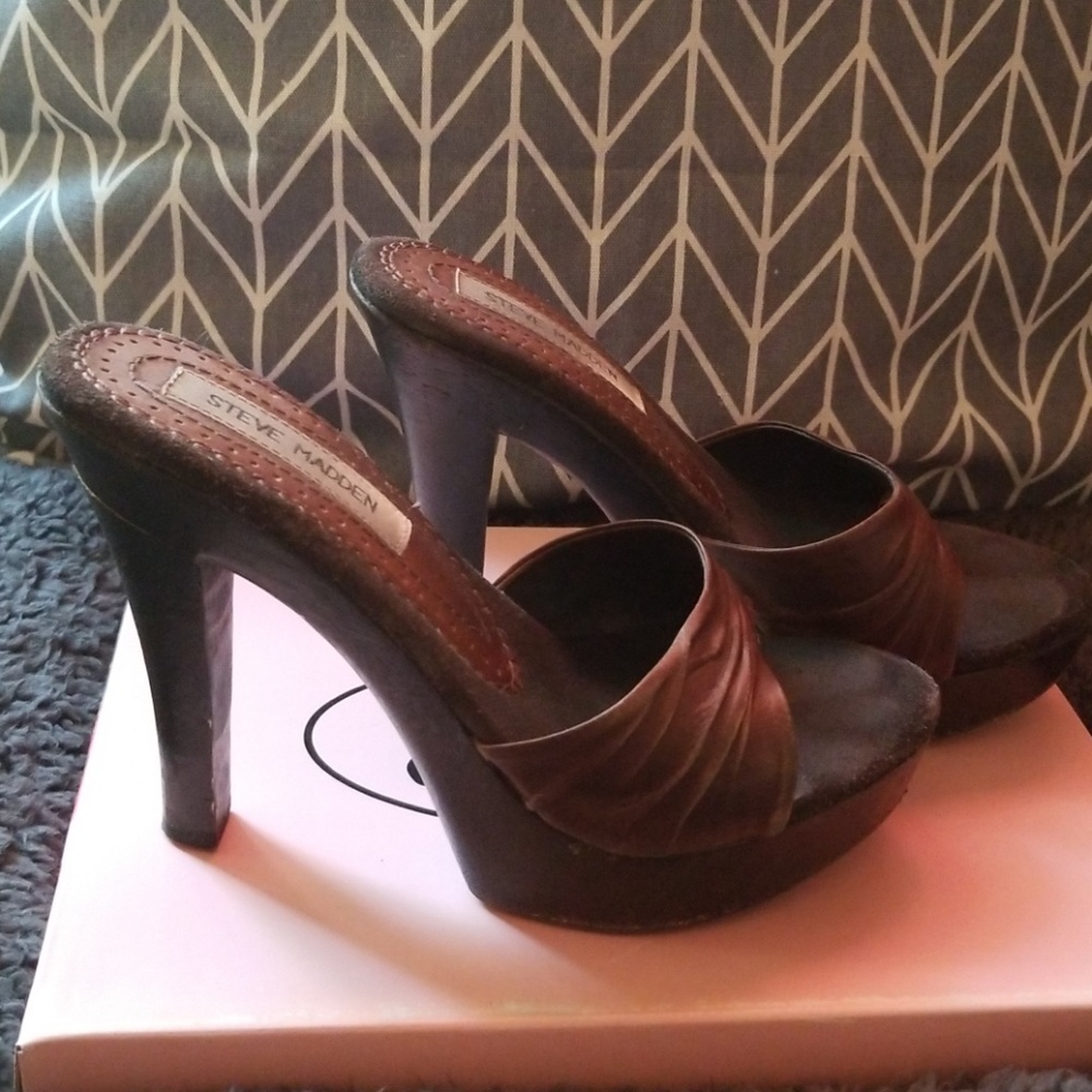 Steve Madden Heels - Picture 2 of 6
